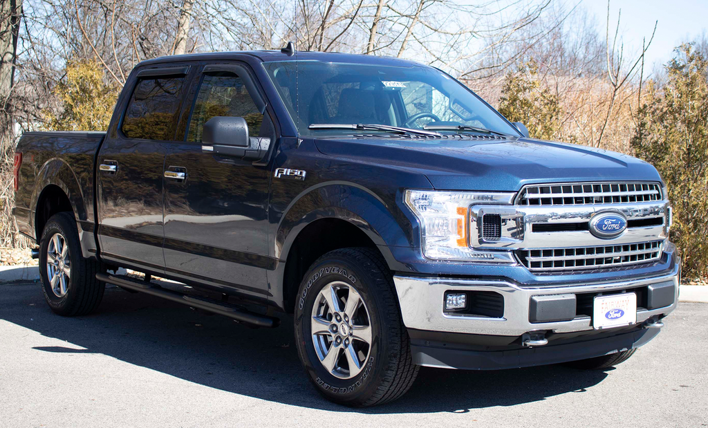 Fishbone Offroad Side Steps 15-Current F-150 Crew Cab 5 Inch Oval Side Steps Fishbone Offroad - FB21380