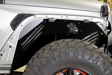 Load image into Gallery viewer, Fishbone Offroad Inner Fender Kit Wrangler/Gladiator Front Inner Fenders For 18-Up Wrangler/Gladiator Black Powdercoat Fishbone - FB33193F