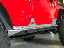 Load image into Gallery viewer, Motobilt Rocker Guards Jeep JK Unilimited Rocker Guards With Step 07-18 Wrangler JK Crusher Series Bare Steel Motobilt - MB1042