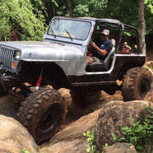Load image into Gallery viewer, Motobilt Corner Armor Jeep YJ Competition Cut Corners Bare Steel Pair Motobilt - MB1049
