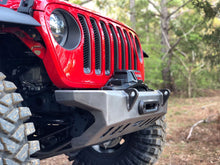 Load image into Gallery viewer, Motobilt Front Bumpers Jeep JL/Gladiator Front Bumper 2018-Present Wrangler JL/Gladiator Motobilt - MB1078