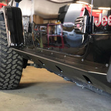 Load image into Gallery viewer, Motobilt License Plate Bracket Jeep JL Spare Tire Tag Relocation Kit With Camera Mount Motobilt - MB1096