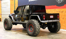 Load image into Gallery viewer, Motobilt Rocker Guards Bobbed Replacement Bed for Jeep Gladiator Motobilt - MB1178
