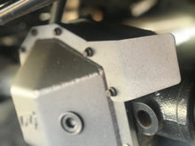 Load image into Gallery viewer, Motobilt Lockers E Locker Guard Jeep JL 2018-Pres Wrangler JL Rubicon Rear Axle Motobilt - MB4074