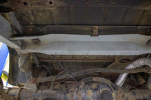 Load image into Gallery viewer, Rust Buster Frame Repair Crossmember Jeep YJ Center Crossmember Gas Tank Support For 87-95 Jeep YJ Wrangler Rust Buster - RB2007