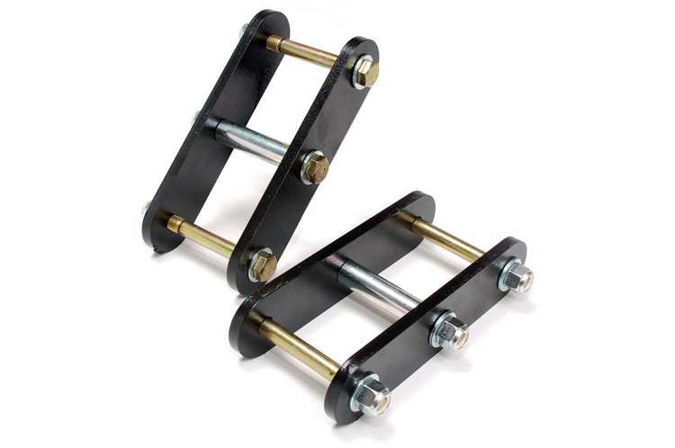 Rough Country Shackles & Lift Shackles Jeep Lift Shackles Gain 1 Front or Rear Lift 76-83 CJ 5 76-86 CJ 7 81-85 CJ 8 Scrambler 87-95 Wrangler YJ Rough Country - RC0340