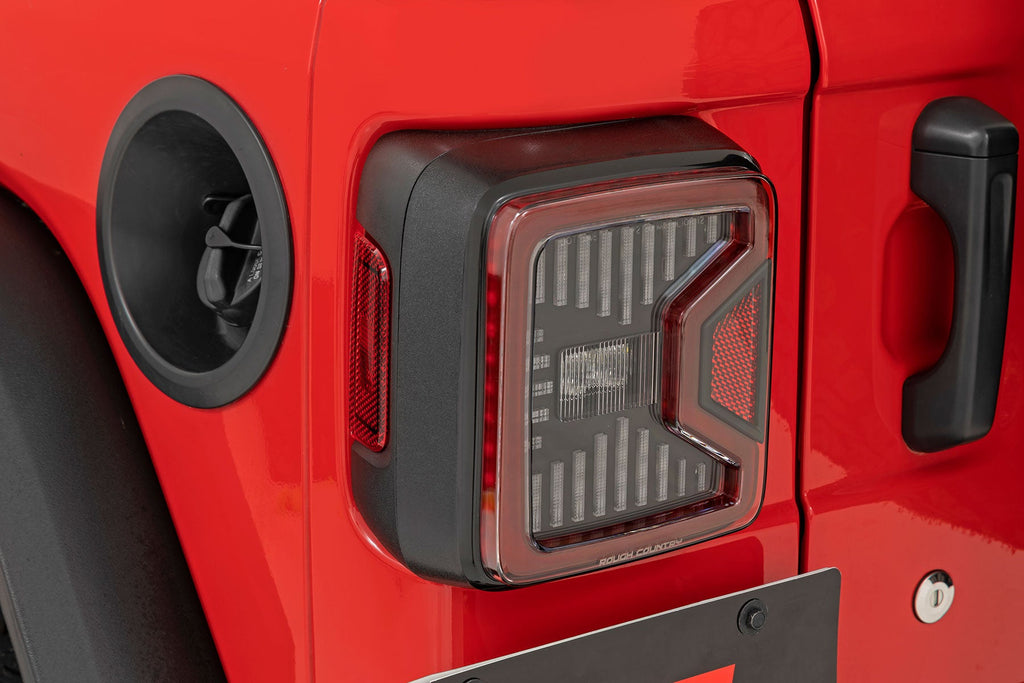 Rough Country Tail light LED Tail light 18-22 Jeep Wrangler JL 4WD Rough Country - RCH5900