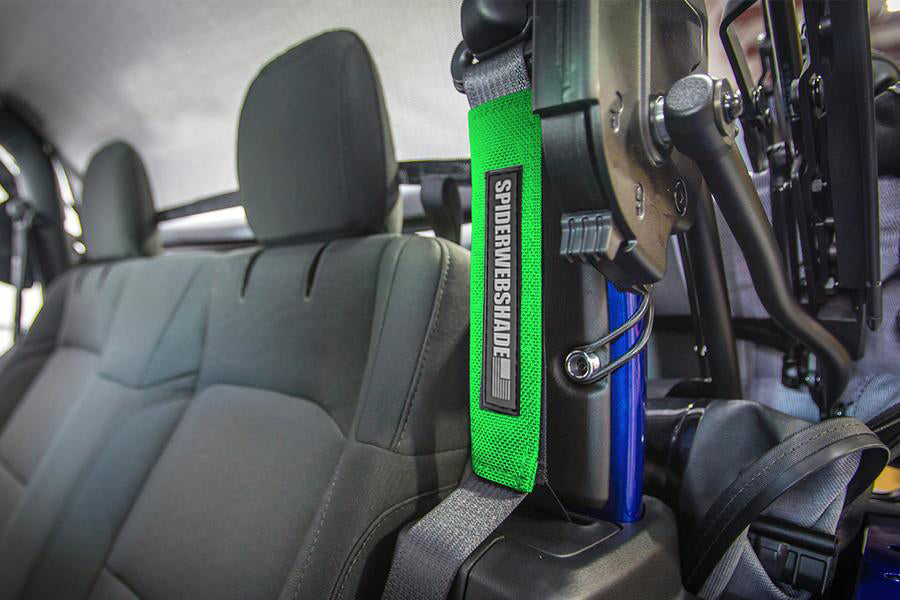 SPIDERWEBSHADE Product Green Seatbelt Silencers JL2D