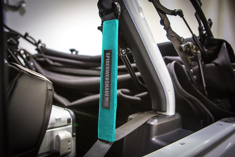 SPIDERWEBSHADE Product Teal Seatbelt Silencers JL4D