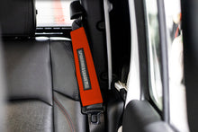 Load image into Gallery viewer, SPIDERWEBSHADE Product Red Seatbelt Silencers JT4D