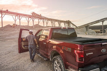Load image into Gallery viewer, Roll-N-Lock Tonneau Covers - Retractable Roll-N-Lock 17-19 Ford F-250/F-350 Super Duty SB 80-3/8in A-Series Retractable Tonneau Cover