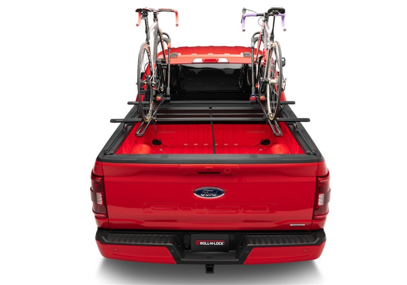 Roll-N-Lock Tonneau Covers - Retractable Roll-N-Lock 21-22 Ford F150 (w/o OE Cargo Tracks - 67.1in Bed) M-Series XT Retractable Tonneau Cover