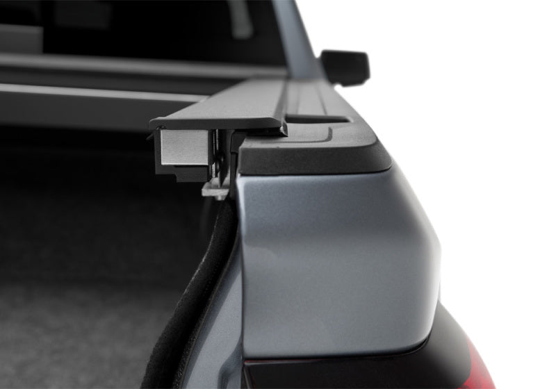Roll-N-Lock Tonneau Covers - Retractable Roll-N-Lock 2019 Chevrolet Silverado 1500 XSB 68-3/8in A-Series Retractable Tonneau Cover