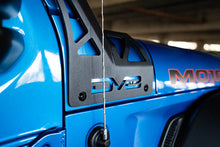 Load image into Gallery viewer, DV8 Offroad Light Mounts DV8 Offroad 20-22 Jeep JL 392 &amp; JT Mojave A-Pillar Light Bar Mount