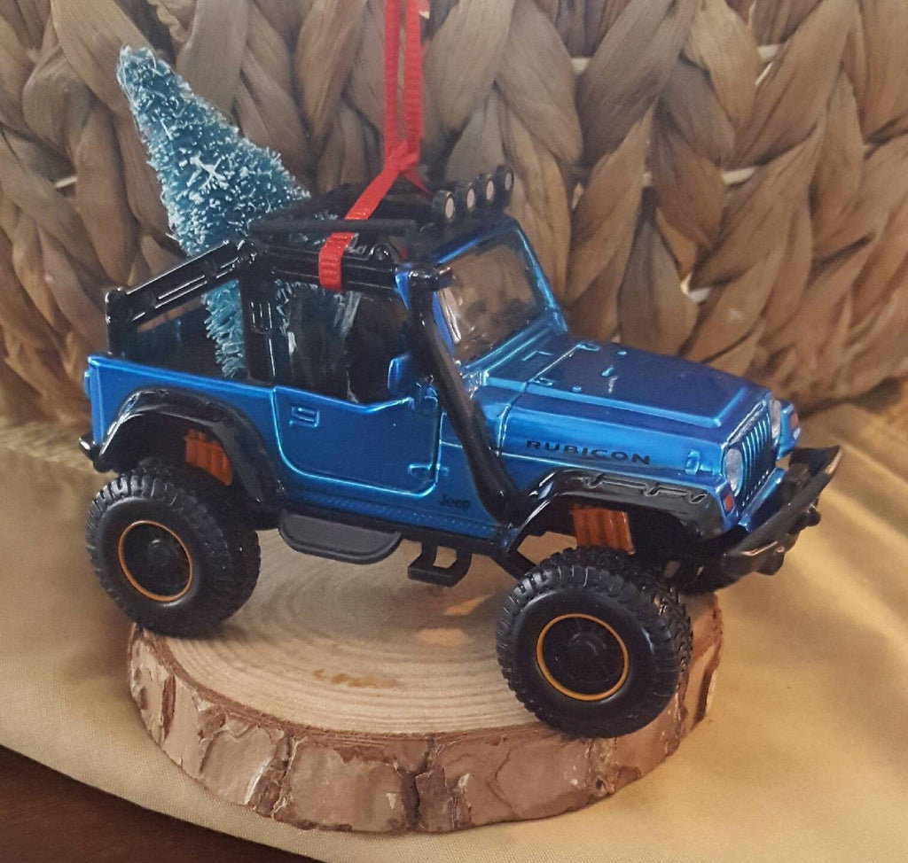 Offroad Trading Company Jeep Wrangler TJ Christmas Ornament with Tree