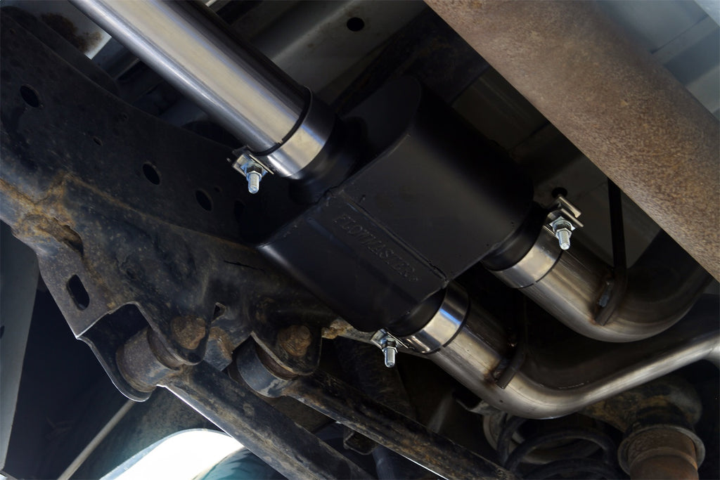 Flowmaster Exhaust System Kit Outlaw Series™ Cat Back Exhaust System - 817690