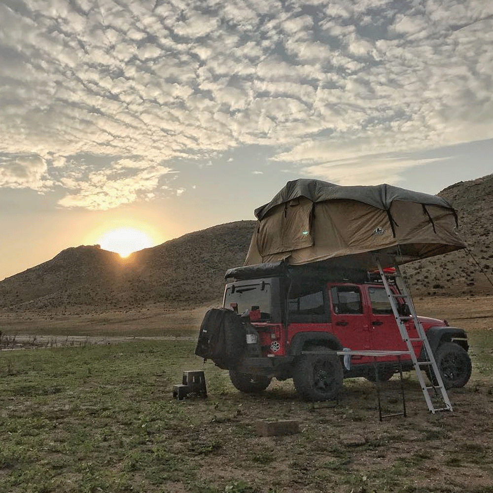 Tuff Stuff Overland Roof Top Tent Tuff Stuff® "Ranger" Roof Top Tent, 3 Person, 65"