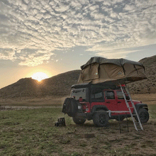 Load image into Gallery viewer, Tuff Stuff Overland Roof Top Tent Tuff Stuff® "Ranger" Roof Top Tent, 3 Person, 65"